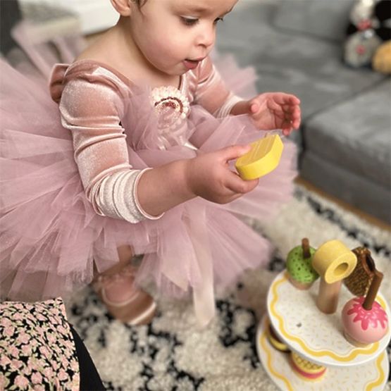 Bigjigs Toys Drewniany stojak ze słodkimi smakołykami