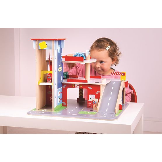 Bigjigs Toys Garaż z parkingiem