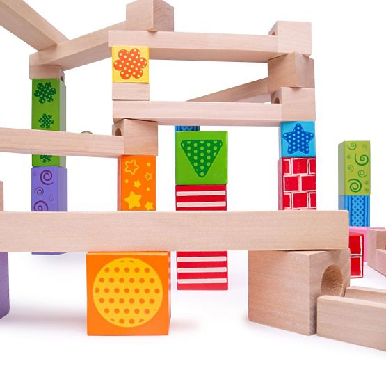 Bigjigs Toys Kolorowy drewniany tor z piłkami