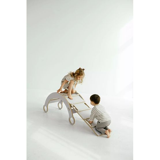 Drewniana huśtawka Montessori z zjeżdżalnią/drabinką M - biała