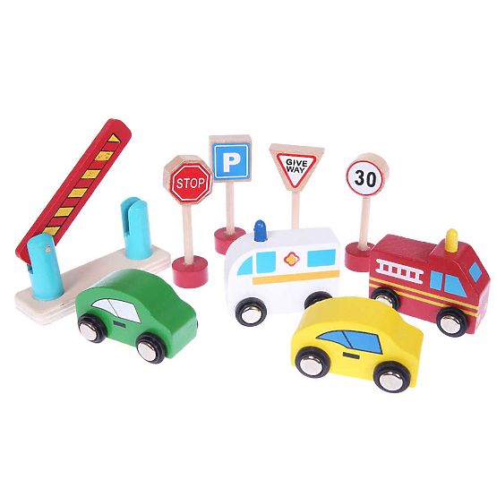 Drewniany garaż z samochodami i windą