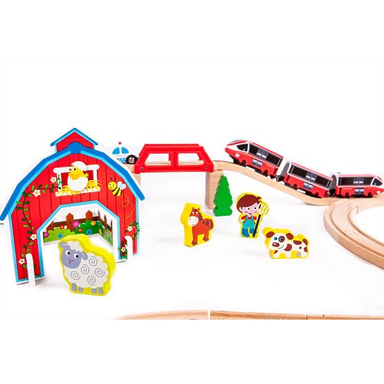 Drewniany tor kolejowy z pociągiem akumulatorowym