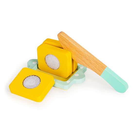 Drewniany toster z akcesoriami