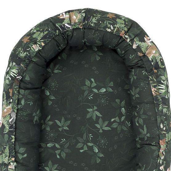 Dwustronne gniazdo Życie w lesie