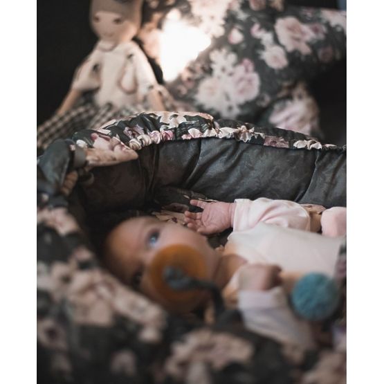 Dwustronne gniazdo Kwiaty nocne