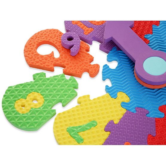 Dziecięcy dywan puzzle zegar