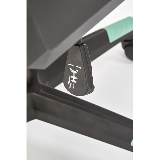 Gra Factor LED krzesło