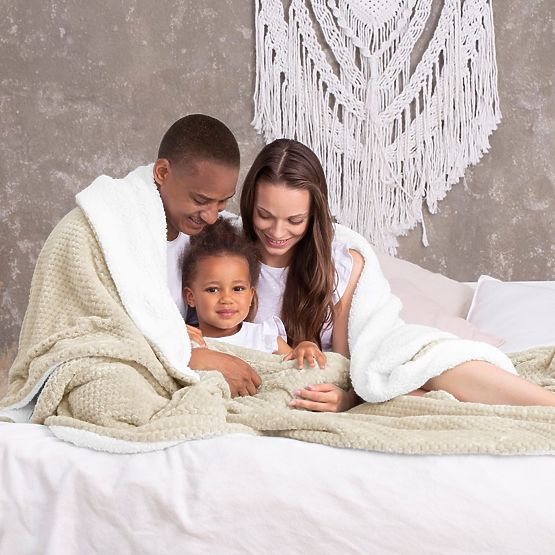 Koc SHLEEPY kolor beżowy tłoczony żakardowy klasyczny styl 130x180