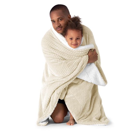 Koc SHLEEPY kolor beżowy tłoczony żakardowy klasyczny styl 130x180