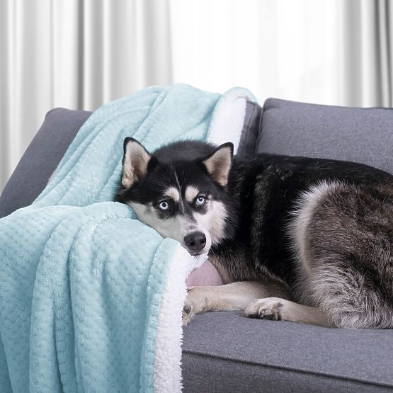 Koc SHLEEPY kolor jasnoniebieski wzór żakardowy styl klasyczny 70x150