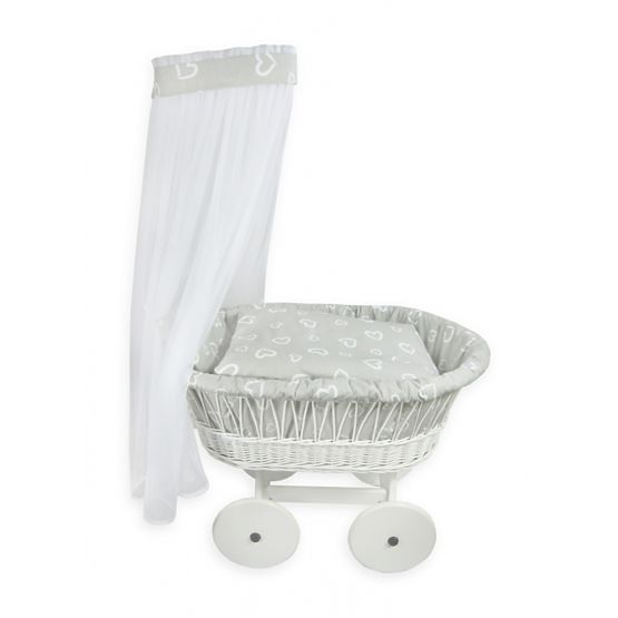 Kosz wiklinowy dla niemowlaka - serce