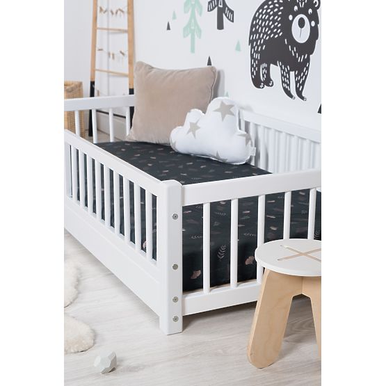 Niskie łóżko dziecięce Montessori Ourbaby - białe