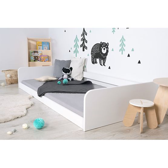 Drewniane łóżko Montessori Sia - białe