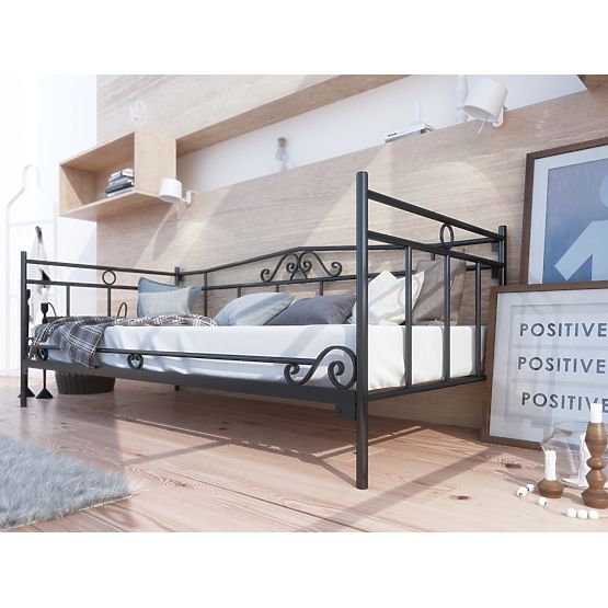 Łóżko metalowe, model 13