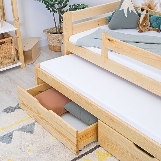 Dziecięce łóżko z dodatkowym miejscem do spania i barierką Praktik - naturalne