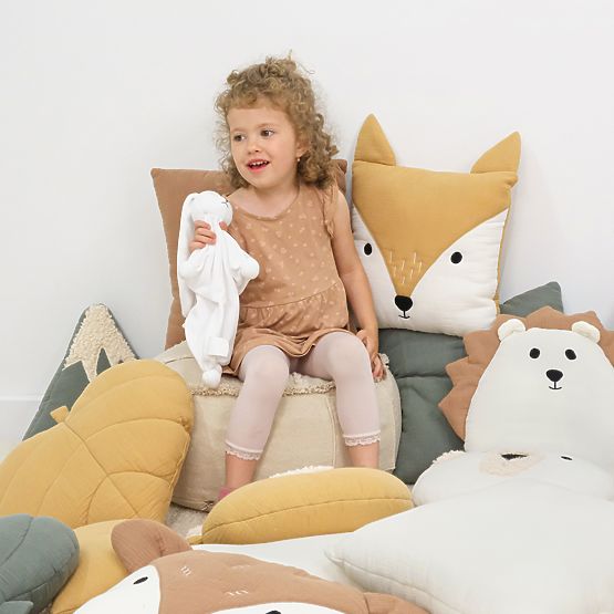 Muślinowa poduszka Ourbaby 38x35 cm Liść - musztardowy