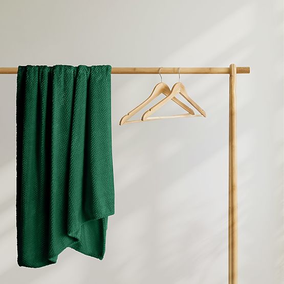 Narzuta HENRY kolor butelkowa zieleń tłoczony żakard nowoczesny styl 220x240