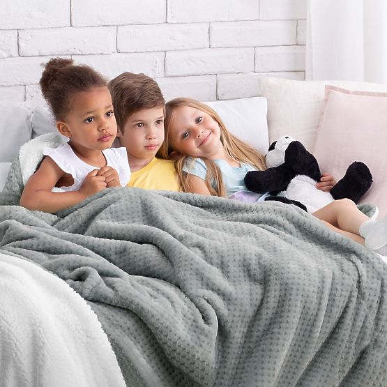 Narzuta SHLEEPY szary kolor z wzorem żakardowym styl klasyczny 220x240