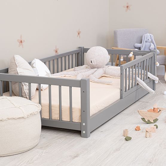 Dziecięce niskie łóżko Montessori Ourbaby - szare