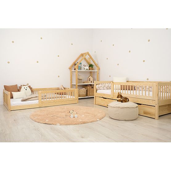 Niskie łóżko dla dzieci Montessori Ourbaby Plus - naturalne
