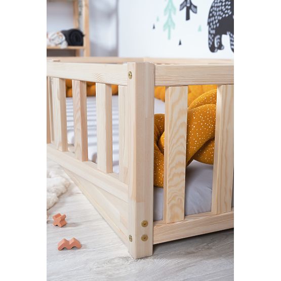 Niskie łóżko dziecięce Montessori Bear