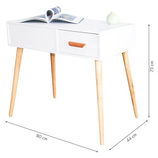 Nowoczesna toaletka z lustrem