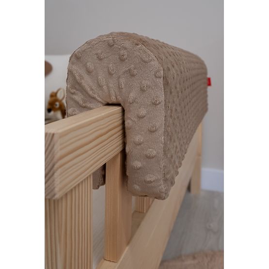 Ochraniacz na łóżko Ourbaby - kawowy