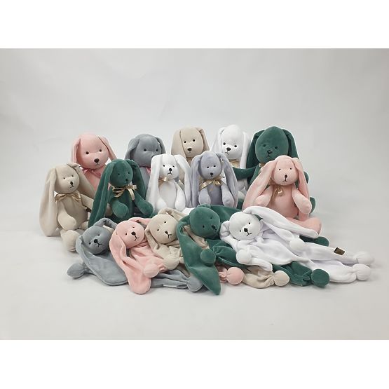 Przypinka z królika - biała