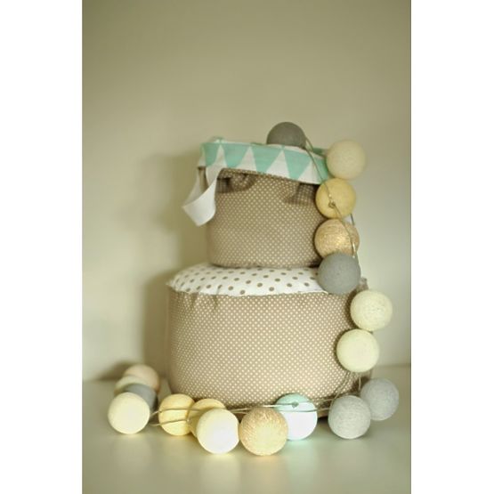 Pufa do siedzenia dla dziecka- różne kolory