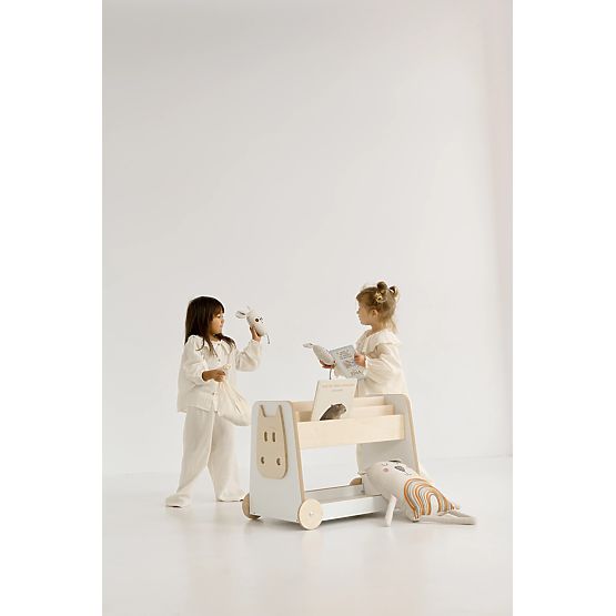 Regał na zabawki z kółkami