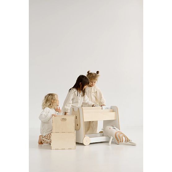 Regał na zabawki z kółkami