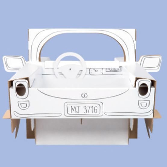 Tekturowy samochód MINI