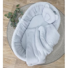 Wiklinowe łóżeczko z wyposażeniem dla niemowlaka - szare, Ourbaby