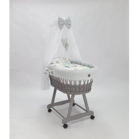 Wiklinowe łóżeczko z wyposażeniem dla niemowlaka - Jeżyk