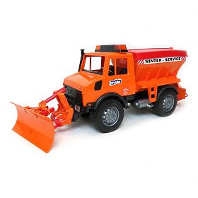 Bruder Mercedes Benz UNIMOG Piaskarka z pługiem, Bruder